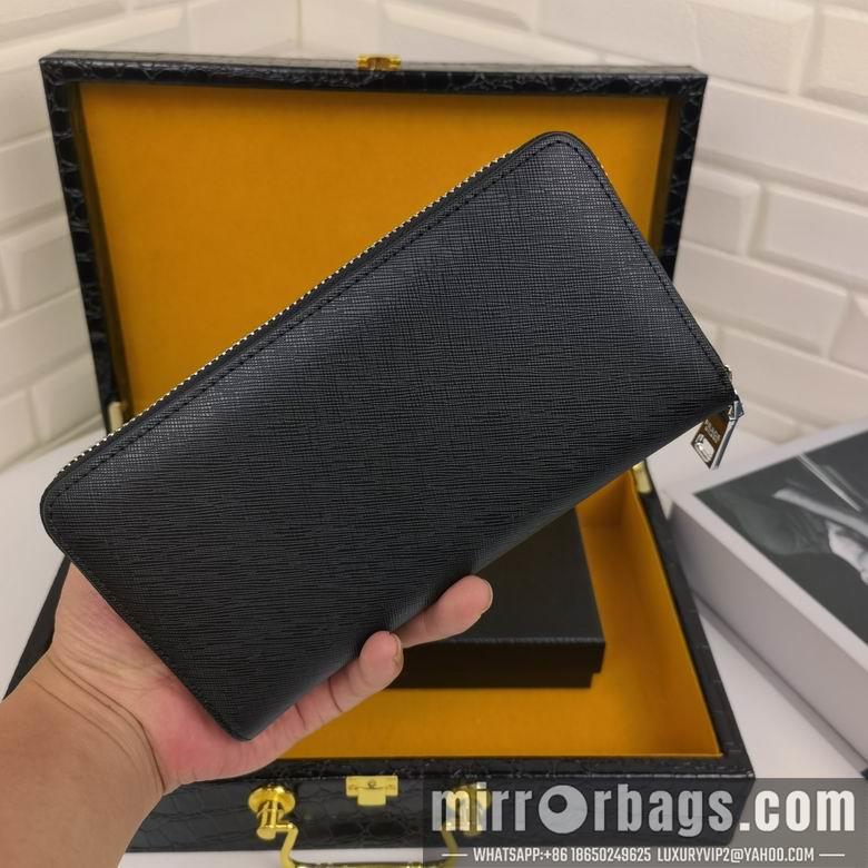 Prada Bags 666071 19X10X2.5cm XM