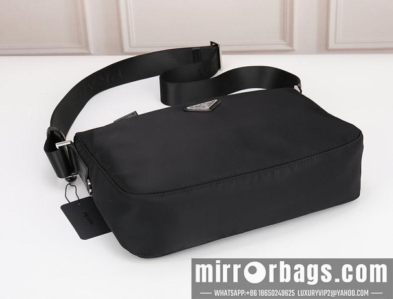 Prada Bags 30X22X8cm 051805