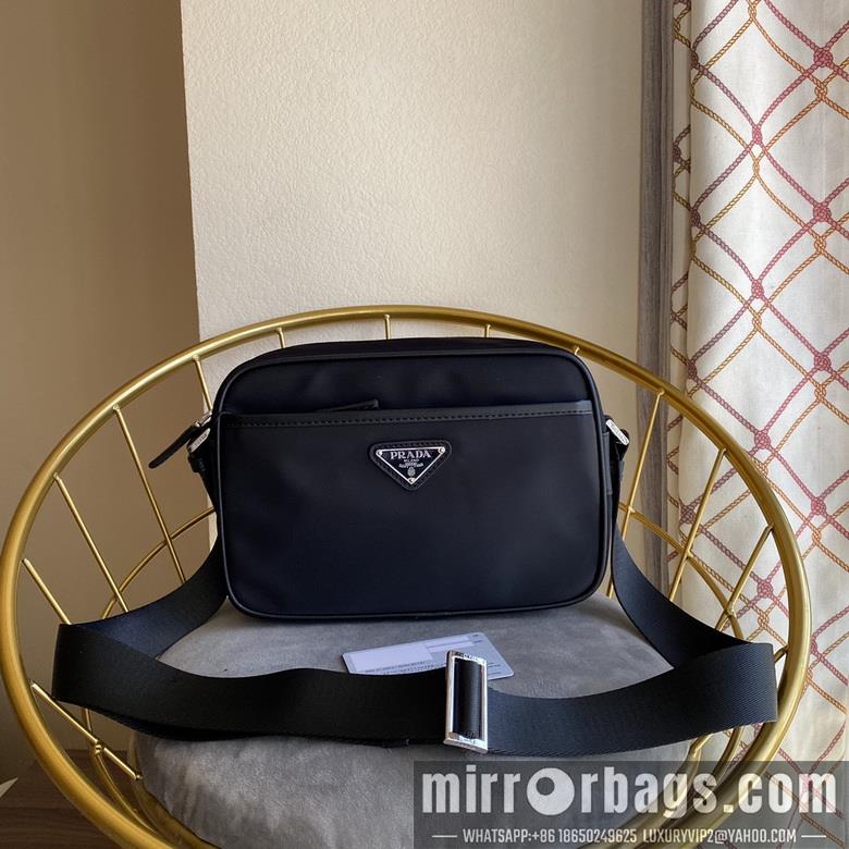 Prada Bags 566-4 24X16X7cm WP