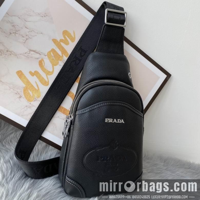 Prada Bags 33051-1 29X17X4.5cm WP