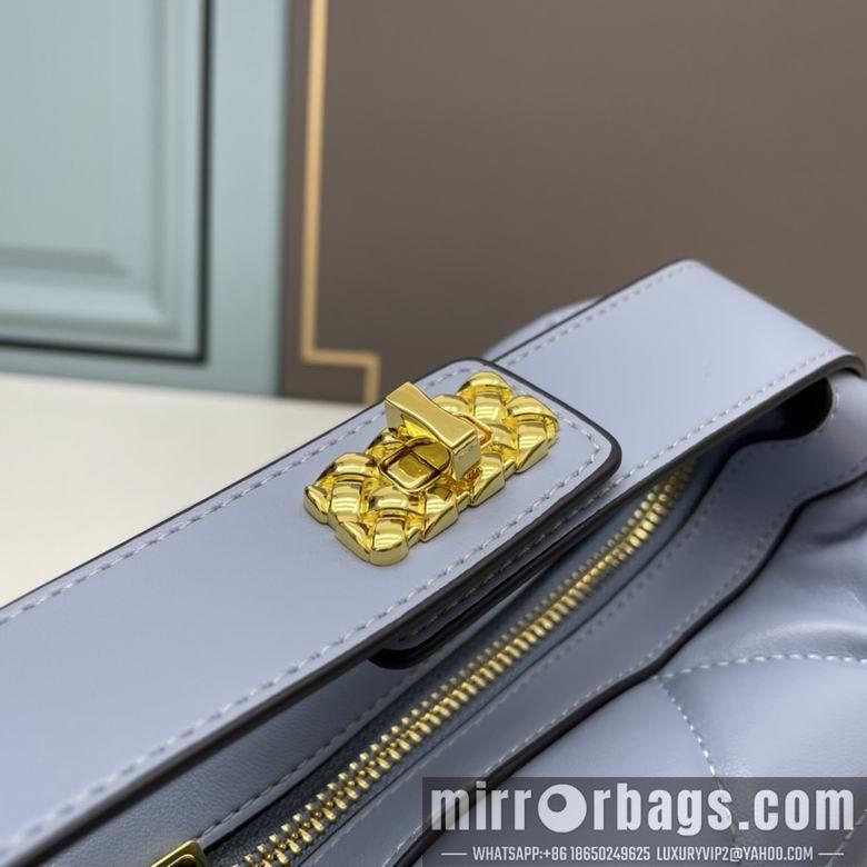 Prada Bags 66200 21X18X10cm XM 3