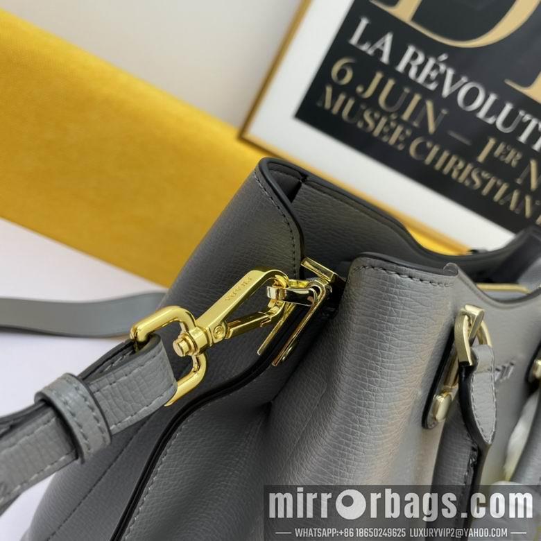 Prada Bags WW5002灰 30X22X13