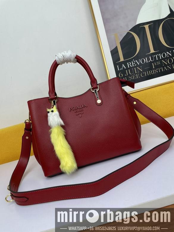 Prada Bags WW5002红 30X22X13