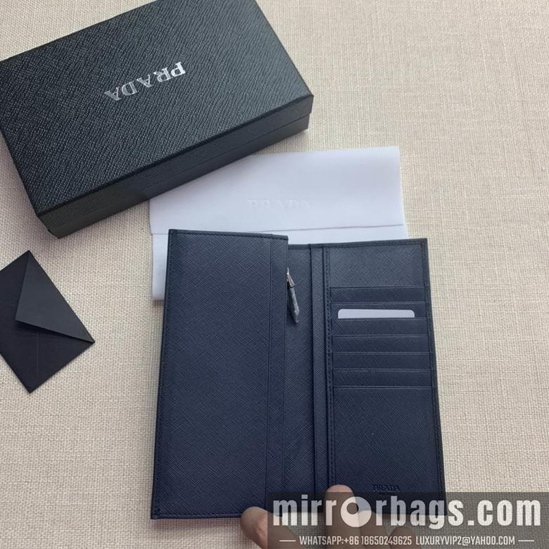 Prada Bags LM0837 19x10x2.5cm YG 2
