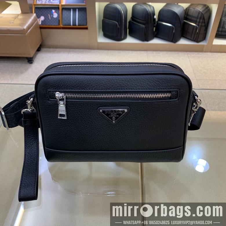 Prada Bags 6866-5 24X6X26cm WP