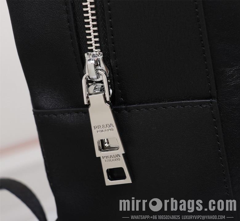 Prada Bags 7896 30X35X16cm XM
