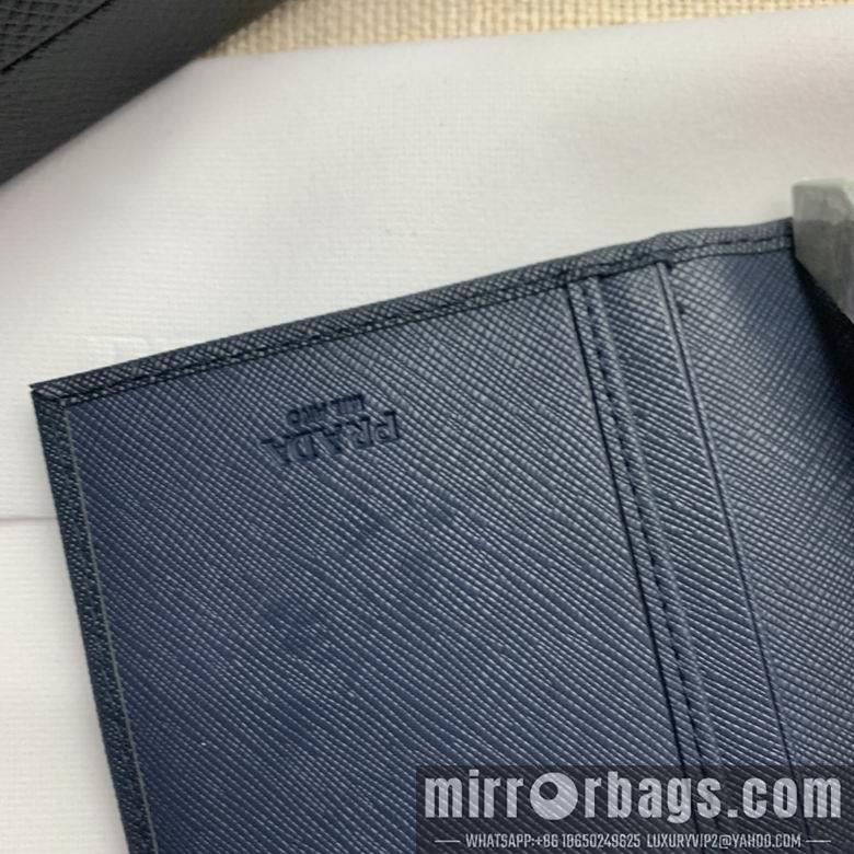 Prada Bags LM0837 19x10x2.5cm YG 7