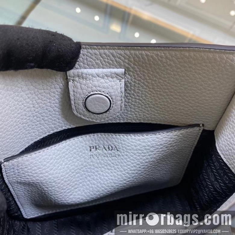 Prada Bags 1BH191 20X19X6cm XM