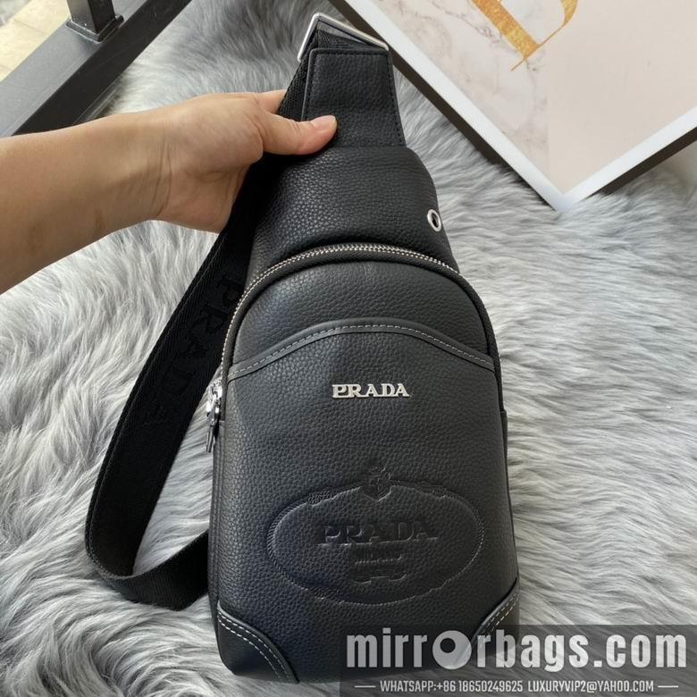Prada Bags 33051-1 29X17X4.5cm WP