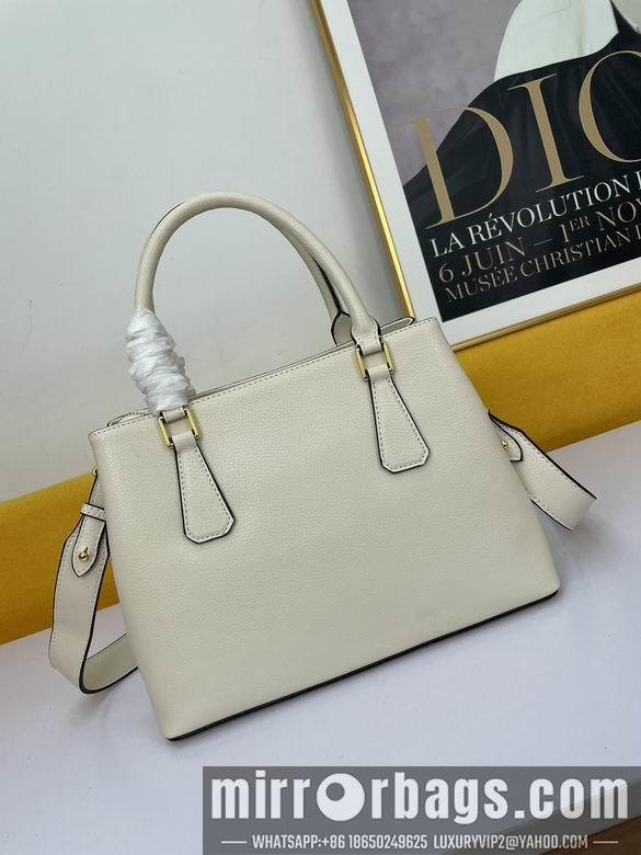 Prada Bags WW5005白 30X22X13