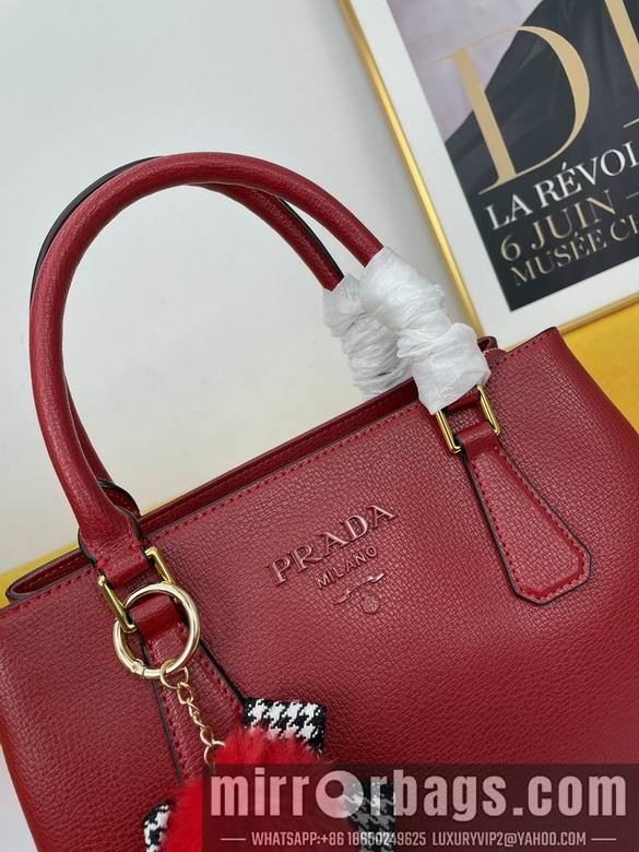 Prada Bags WW5005红 30X22X13