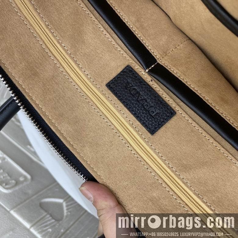 Prada Bags 5049-1 39X29X6cm WP