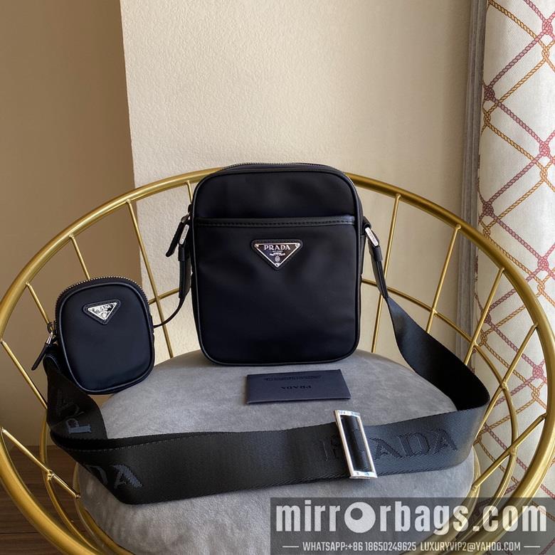 Prada Bags 5144-4 16X19.5X6cm WP