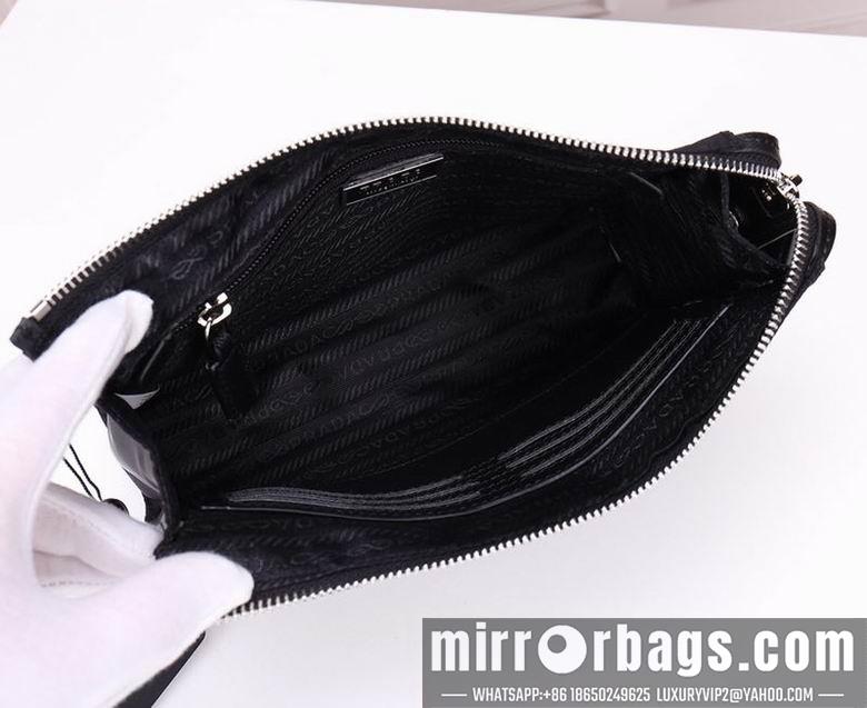 Prada Bags 064 23X18X6cm