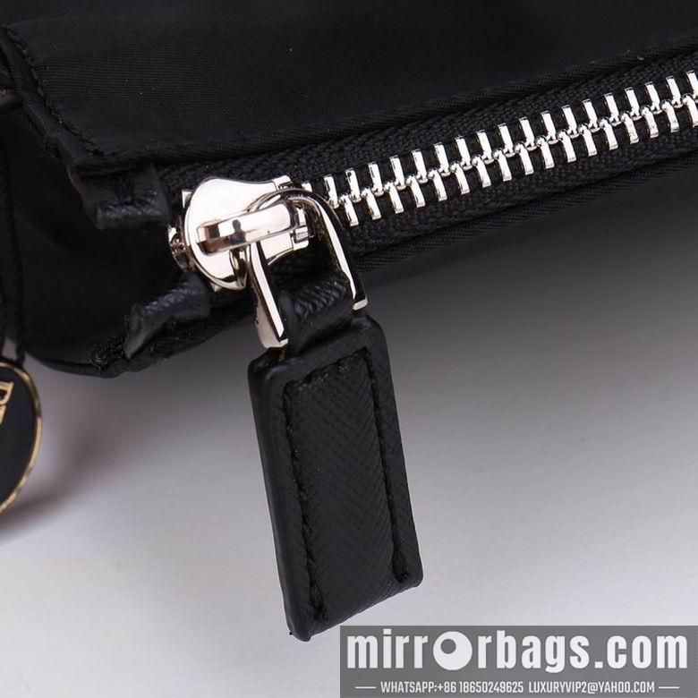 Prada Bags 064 23X18X6cm