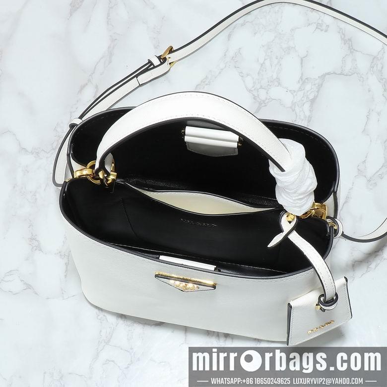 Prada Bags 1020 23X23X13cm XMY 4