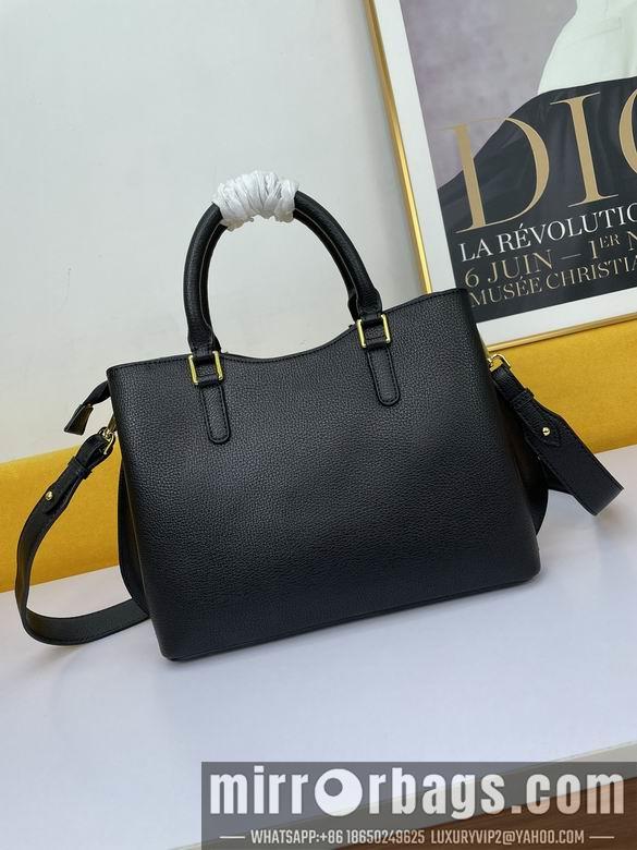 Prada Bags WW5002黑 30X22X13
