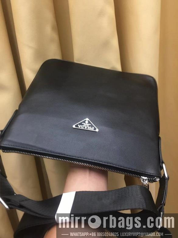 Prada Bags 990-4 26X25cm WP-1