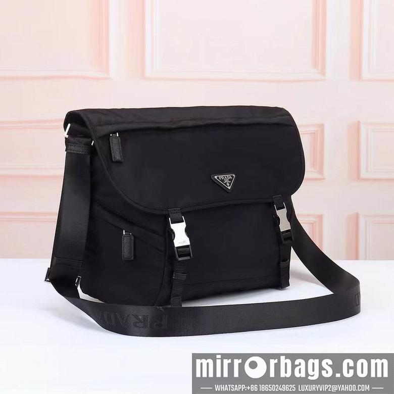 Prada Bags 30X27.5X14.5cm 053076 XM