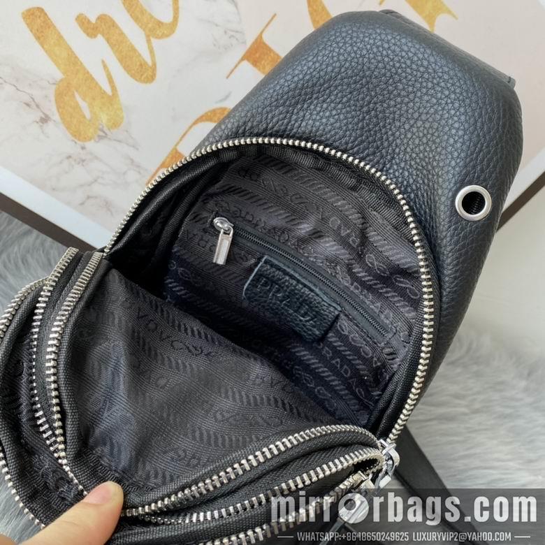 Prada Bags 33051-1 29X17X4.5cm WP