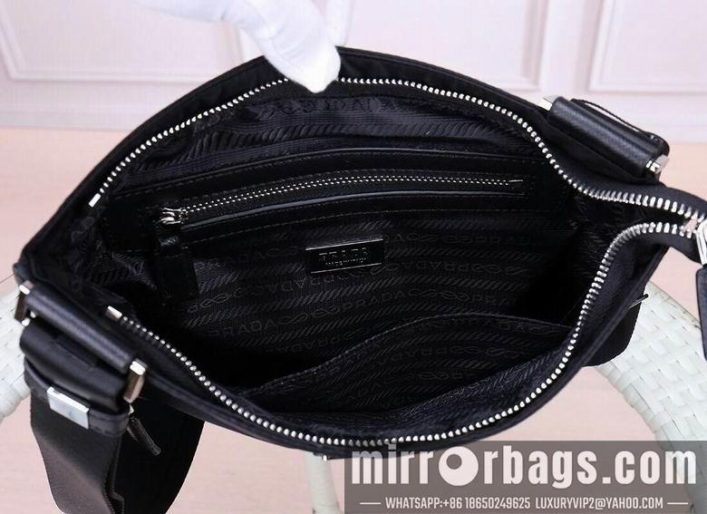 Prada Bags 052 30X27X1cm