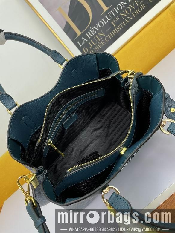 Prada Bags WW5002青蓝 30X22X13