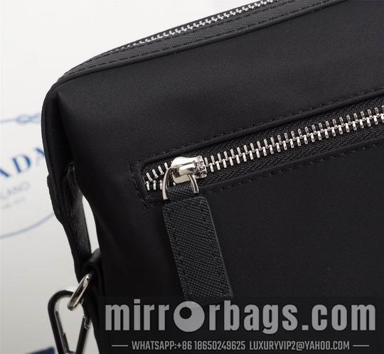 Prada Bags 0282-3 31X21X7cm
