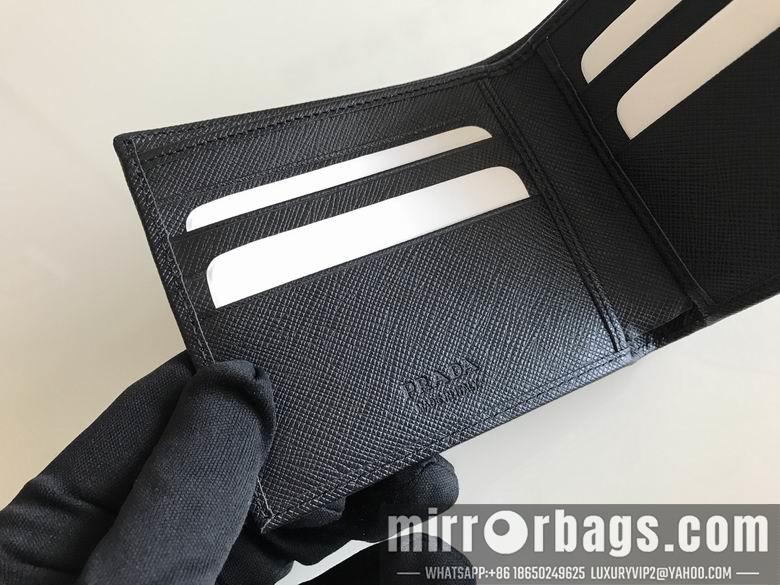 Prada Bags 2M0513 11X9.5cm YG 4