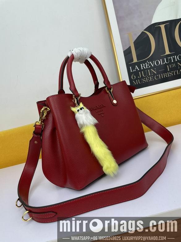 Prada Bags WW5002红 30X22X13