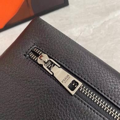 Prada Bags 28X18X2 082109 XM
