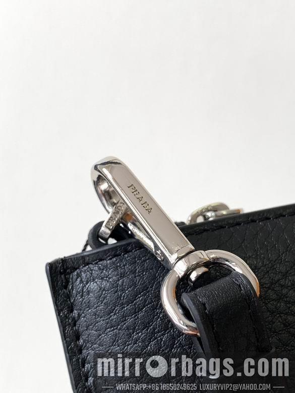 Prada Bags 8634-4 28X18.5X1cm XM
