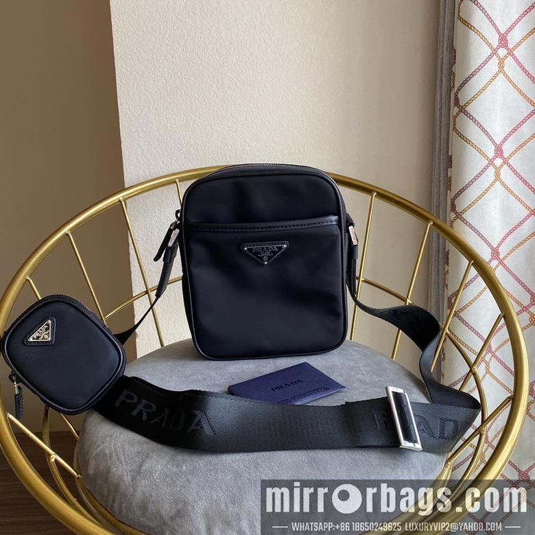 Prada Bags 5144-4 16X19.5X6cm WP