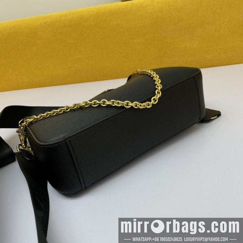 Prada Bags WW1BH204黑 18X22X6.5