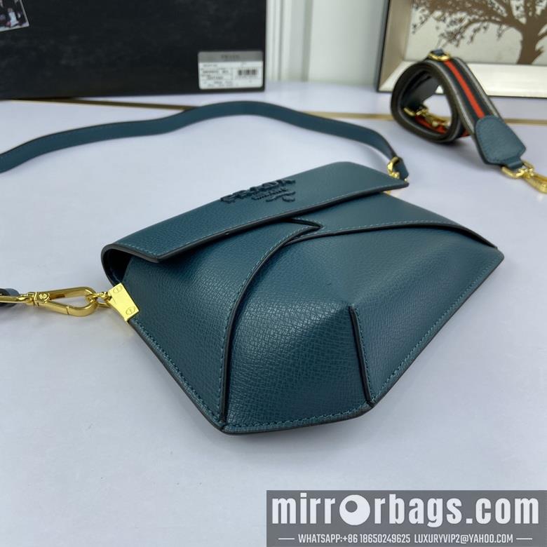 Prada Bags 5001 23X14X4cm XM 3colour