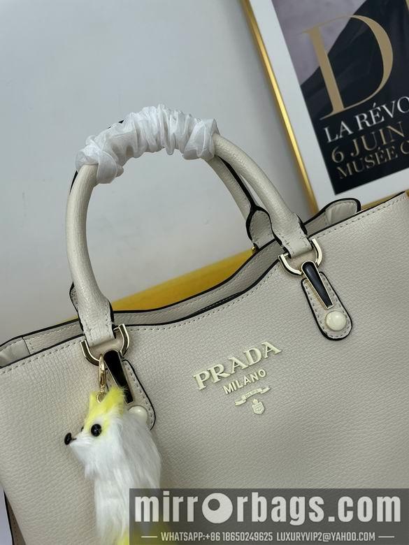 Prada Bags WW5002白 30X22X13