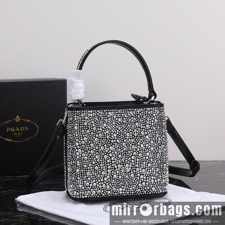Prada Bags 1012 16X21X10cm XM 4
