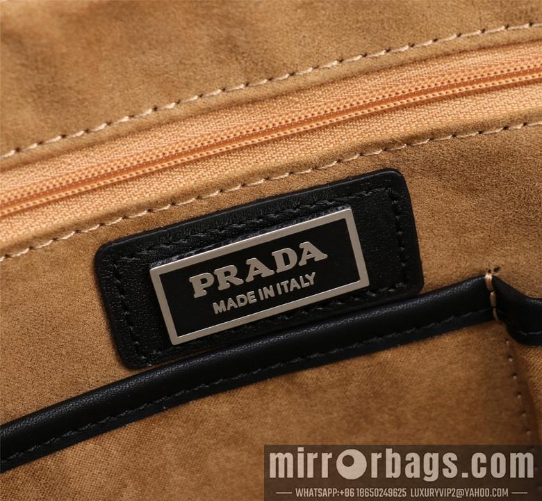 Prada Bags 7883-1 39X30X8cm WP