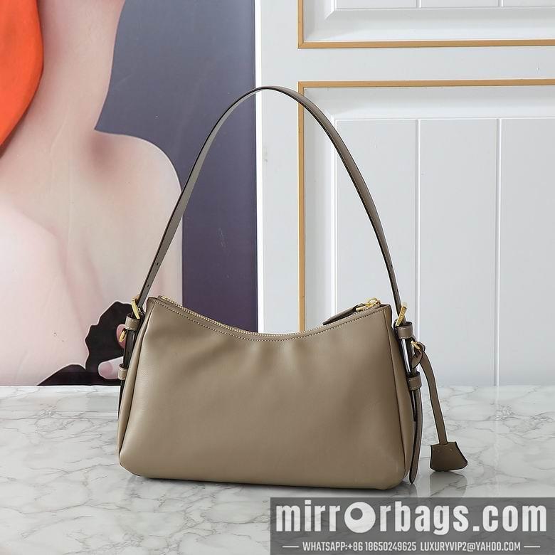 Prada Bags 1BC229 31X18X10cm XMY 4