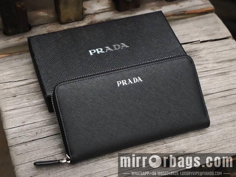 Prada Bags 666050 19X10.5X2.5cm XM