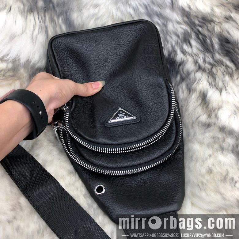 Prada Bags 33048-1 17X29X6.5cm XM