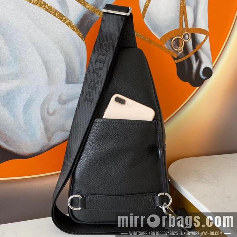 Prada Bags 6075 30X17X4.5cm XM