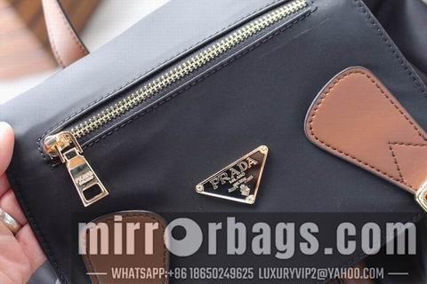 Prada Bags WM00028-1