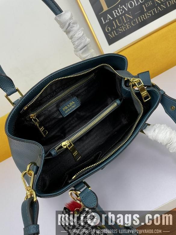 Prada Bags WW5005青蓝 30X22X13