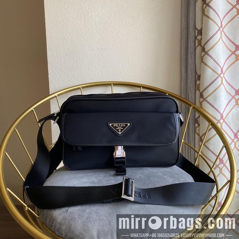 Prada Bags 519-4 26X16X8cm WP