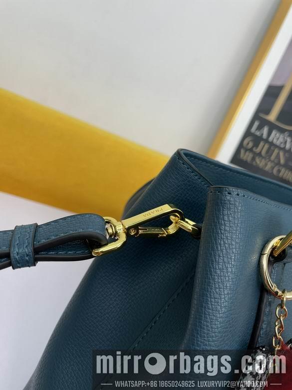 Prada Bags WW5005青蓝 30X22X13