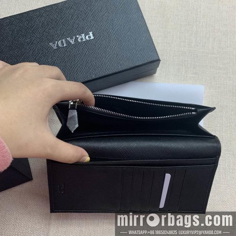 Prada Bags LM0837 19x10x2.5cm YG 6