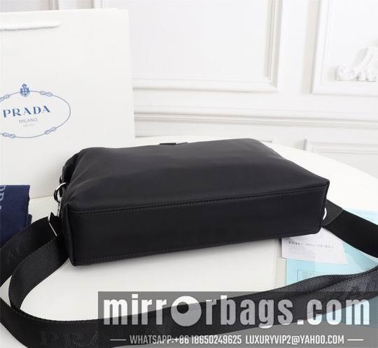 Prada Bags 0282-3 31X21X7cm