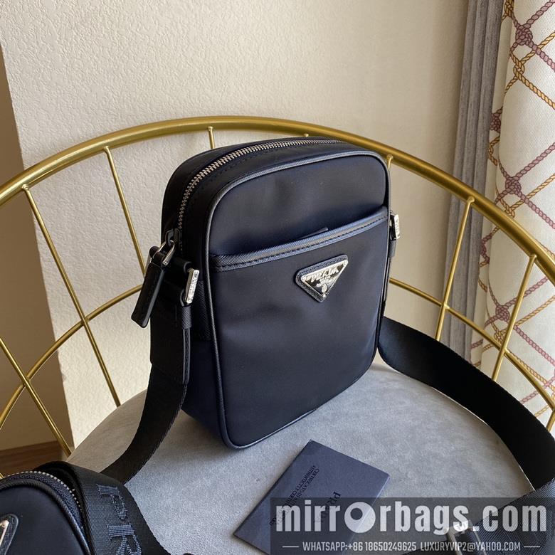 Prada Bags 5144-4 16X19.5X6cm WP