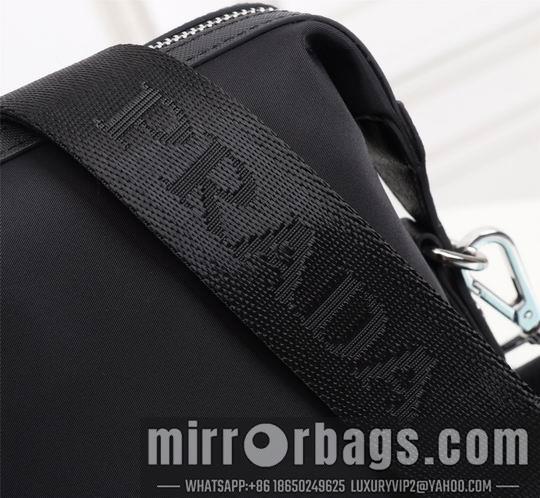 Prada Bags 0282-3 31X21X7cm