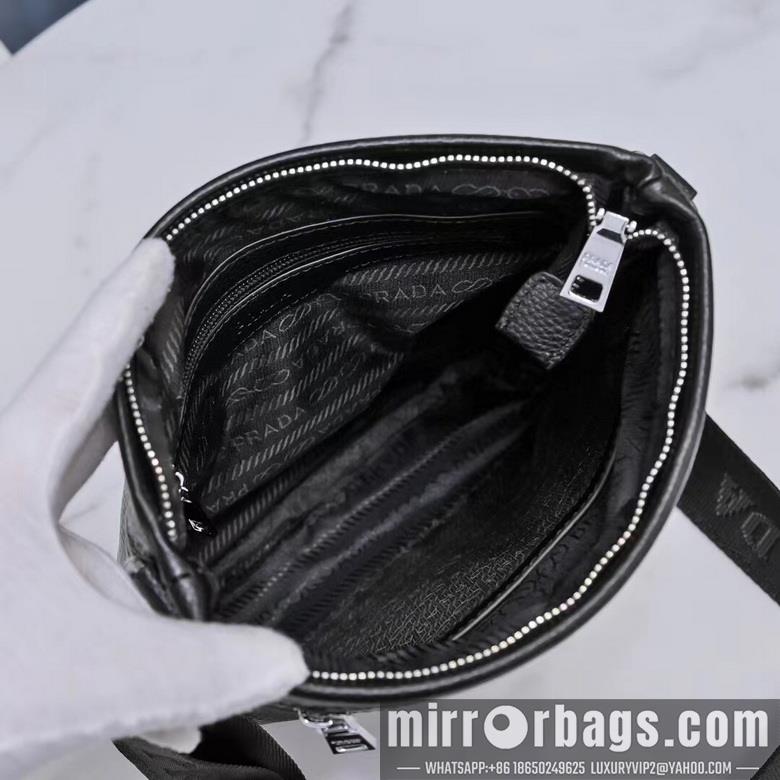 Prada Bags 7042-3 23X27X5cm WP